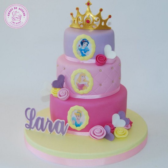 Princesas Disney Coroa - Grãos de Açúcar - Bolos decorados - Cake Design